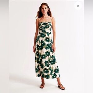 NWT Abercrombie & Fitch Emerson Crepe Midi Cream and Green Floral Dress Sz XXS